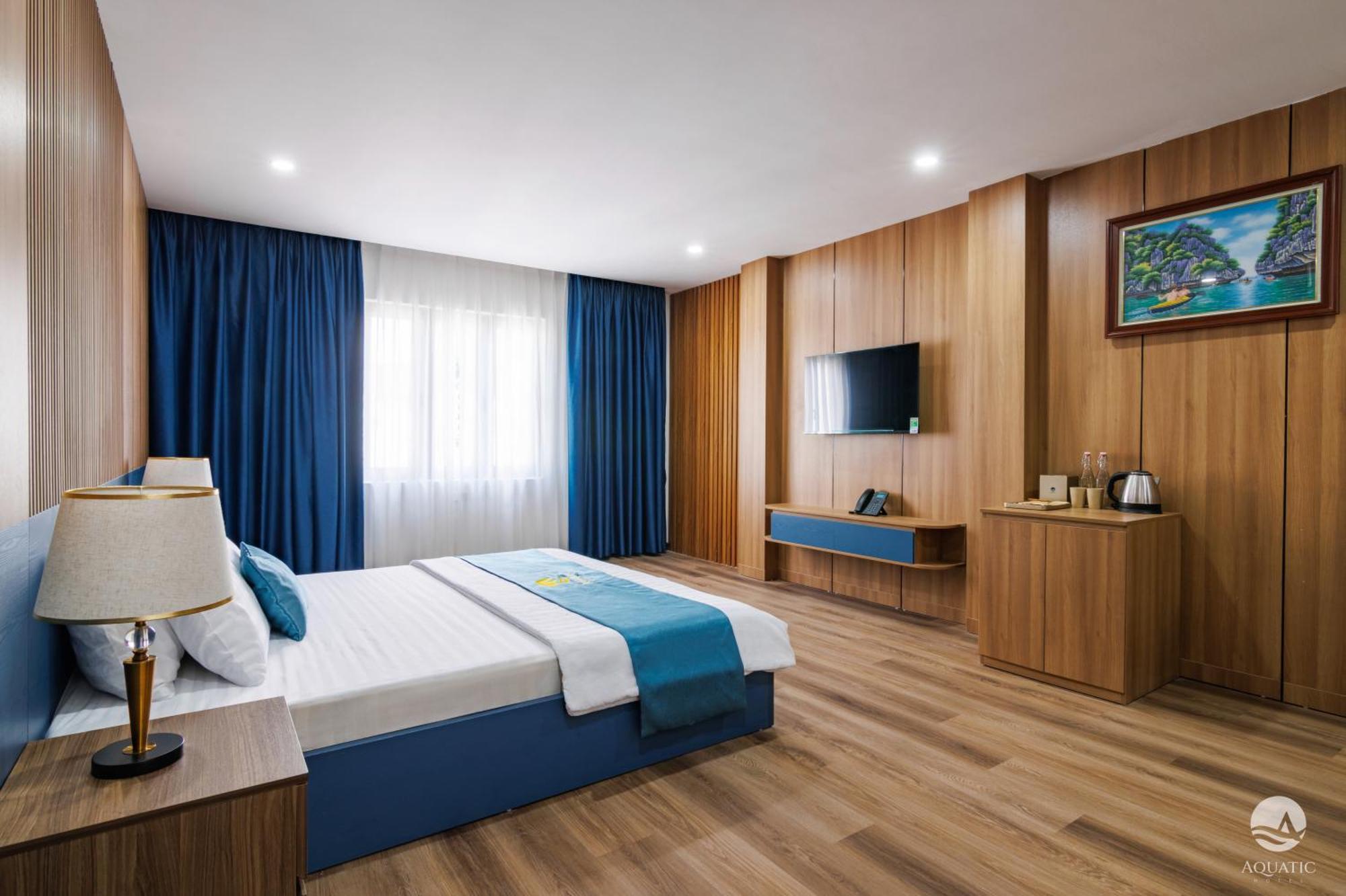 Aquatic Hotel Cat Ba Cat Ba Island Exterior foto