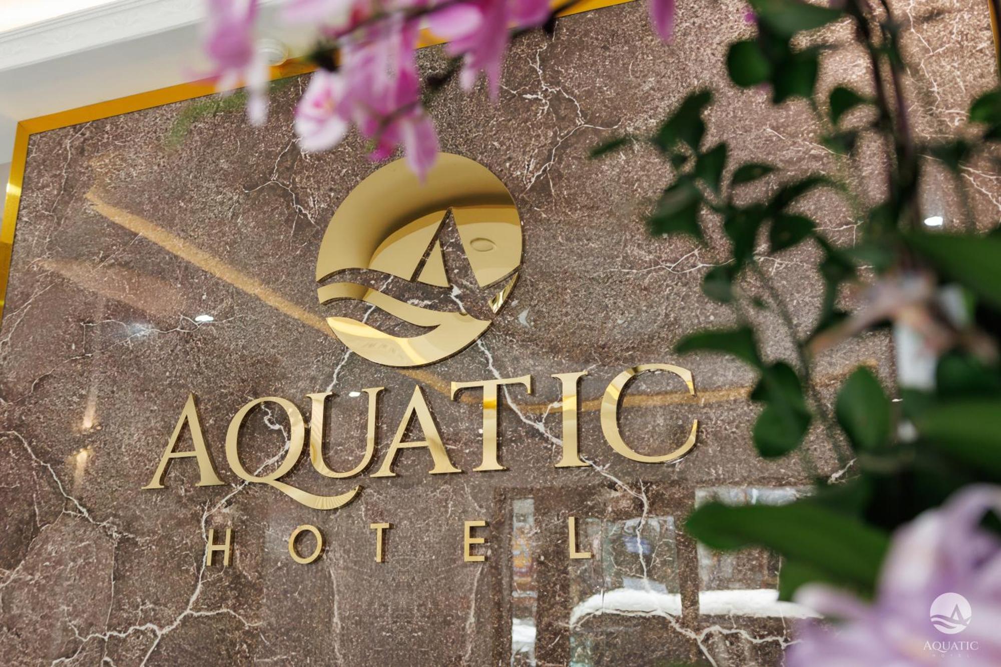 Aquatic Hotel Cat Ba Cat Ba Island Exterior foto
